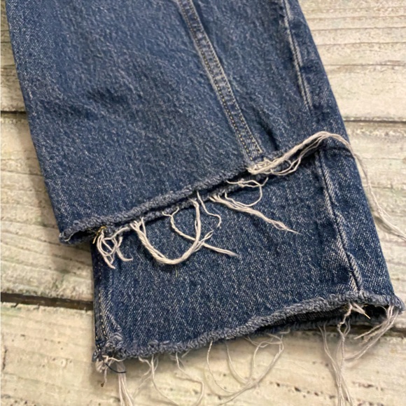 Free Assembly distress denim straight leg jeans raw hem. 0 - Picture 7 of 8
